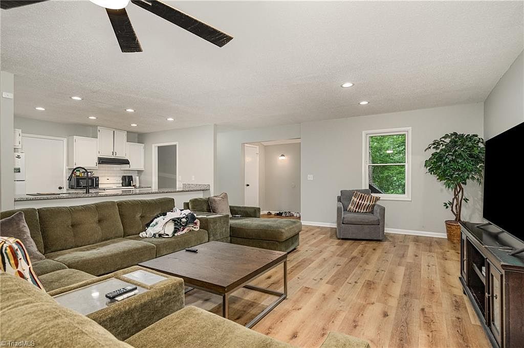 914 Tamworth Rd Asheboro, NC 27203 - Thumbnail 5