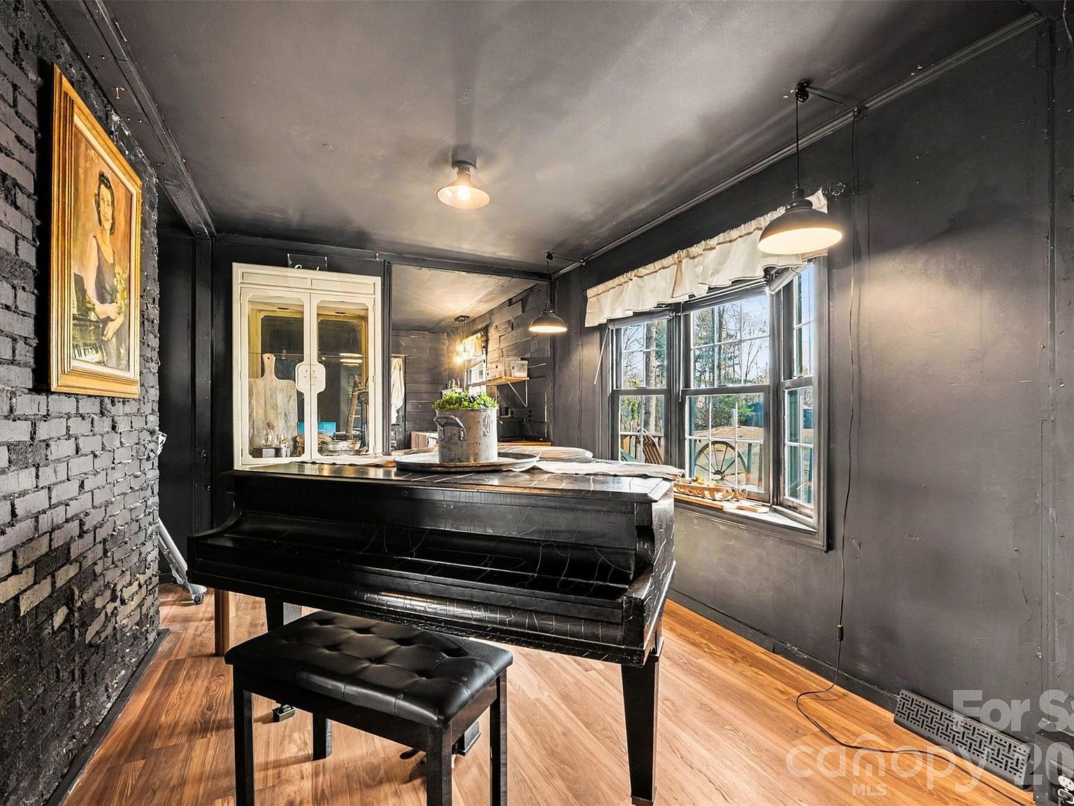 5475 Pine Ridge Dr Connelly Springs, NC 28612 - Thumbnail 5