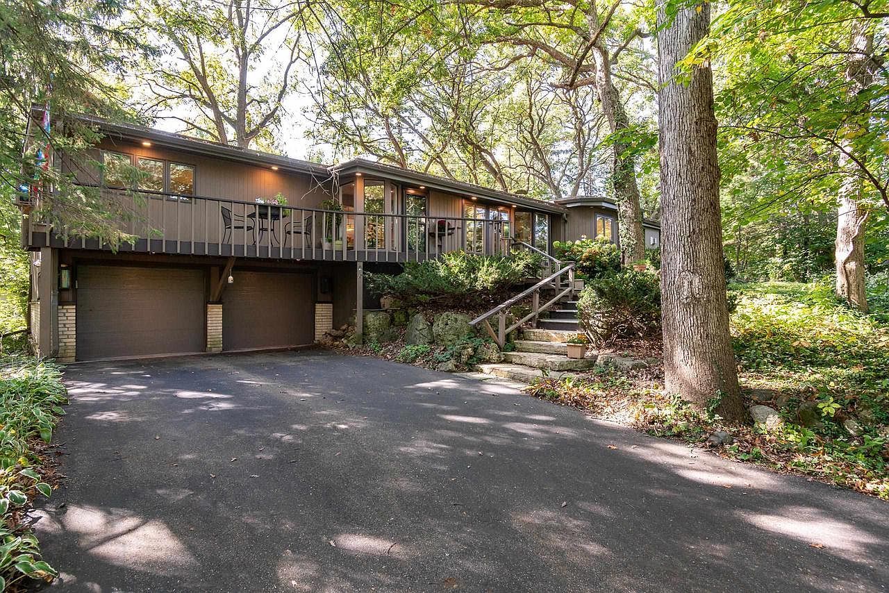 208 Saratoga Cir Madison, WI 53705 - Thumbnail 5