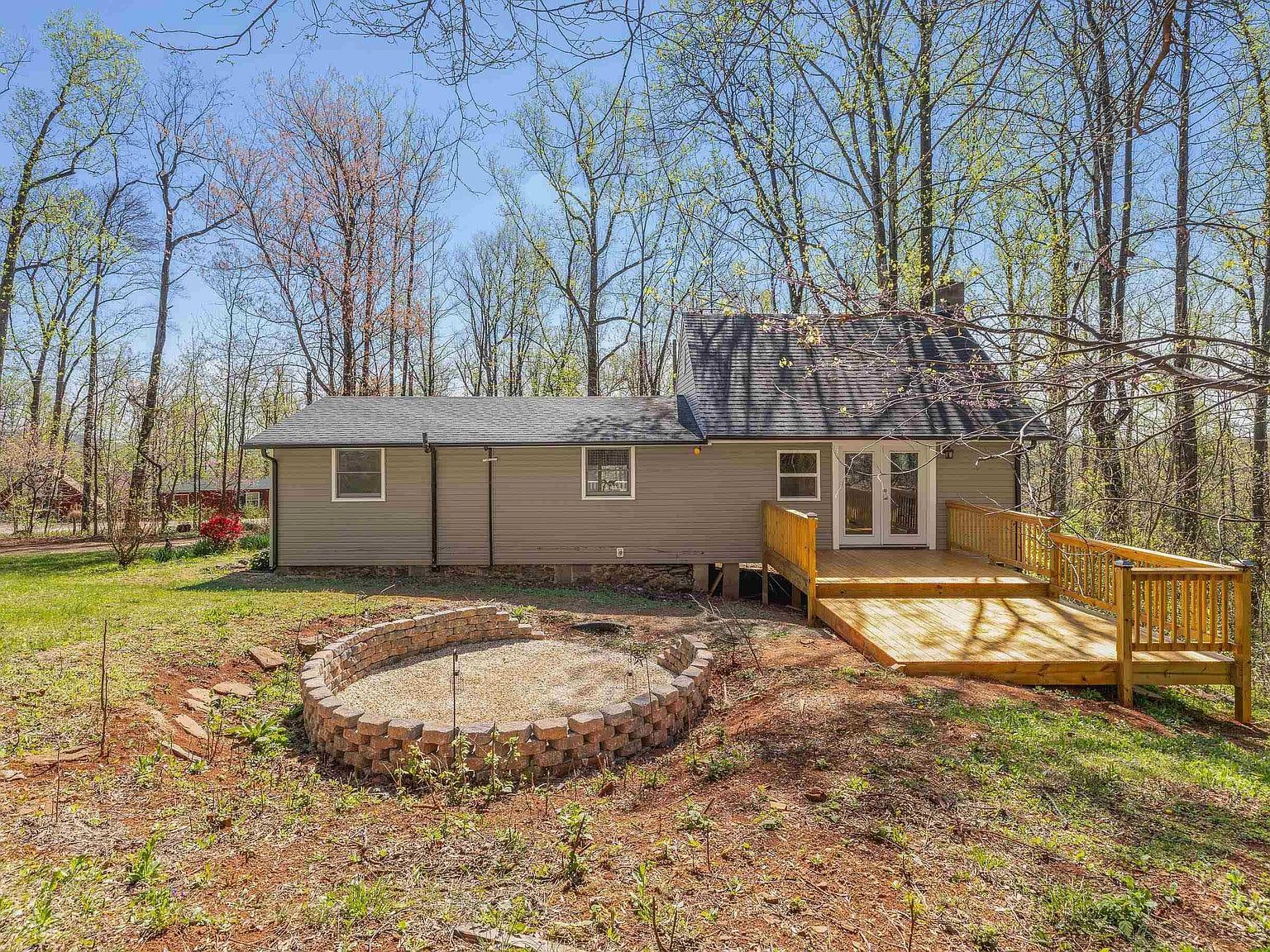 1112 Red Bird Dr Stanardsville, VA 22973 - Thumbnail 5
