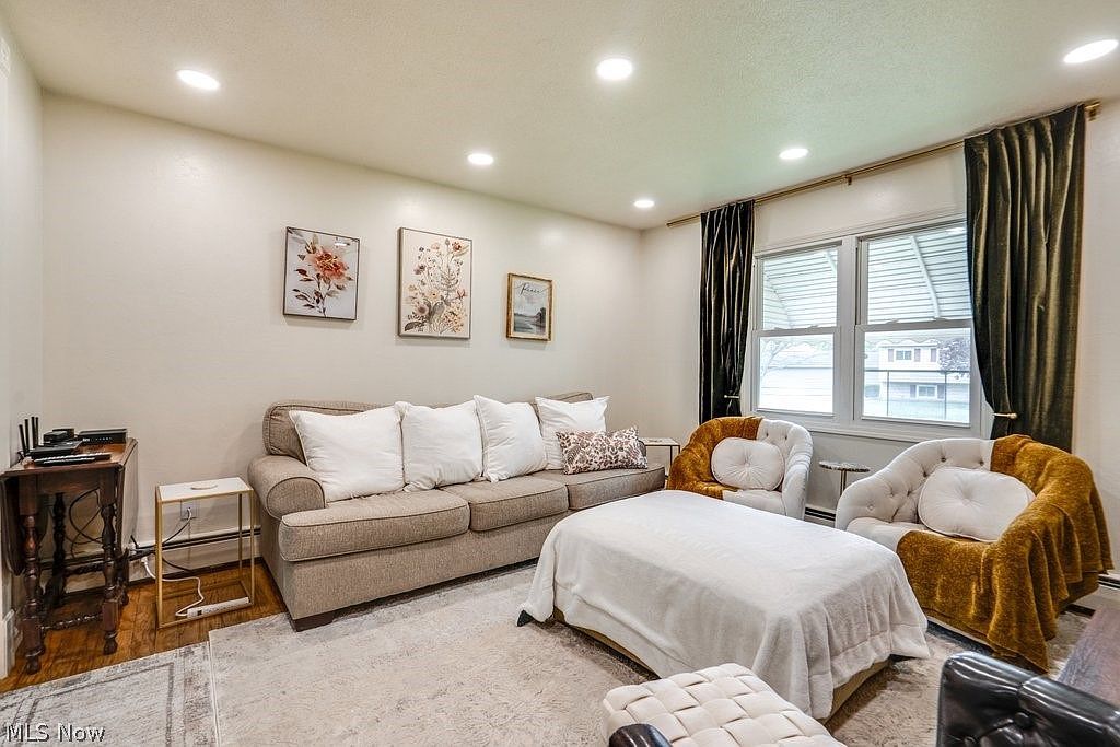 371 Washington Cir Oberlin, OH 44074 - Thumbnail 5