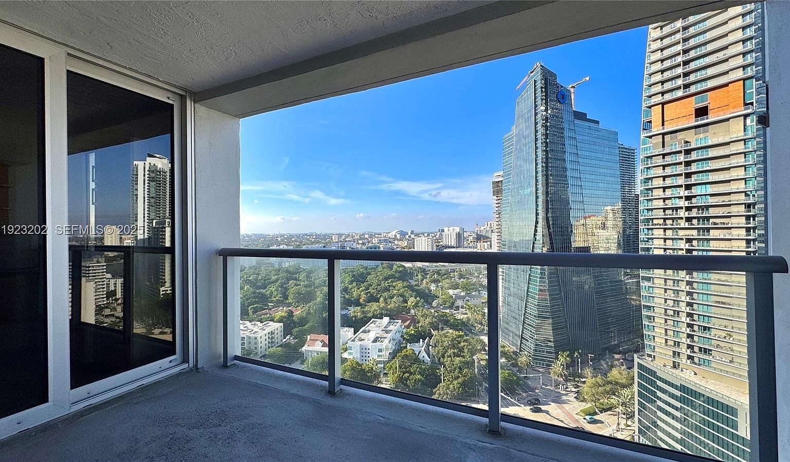 1541 Brickell Ave APT C2705 Miami, FL 33129 - Thumbnail 5