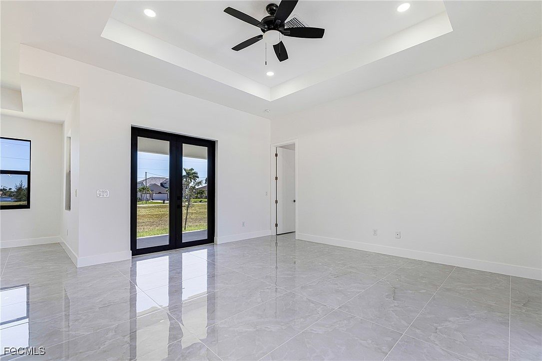 2833 NW 45th Pl Cape Coral, FL 33993 - Thumbnail 5