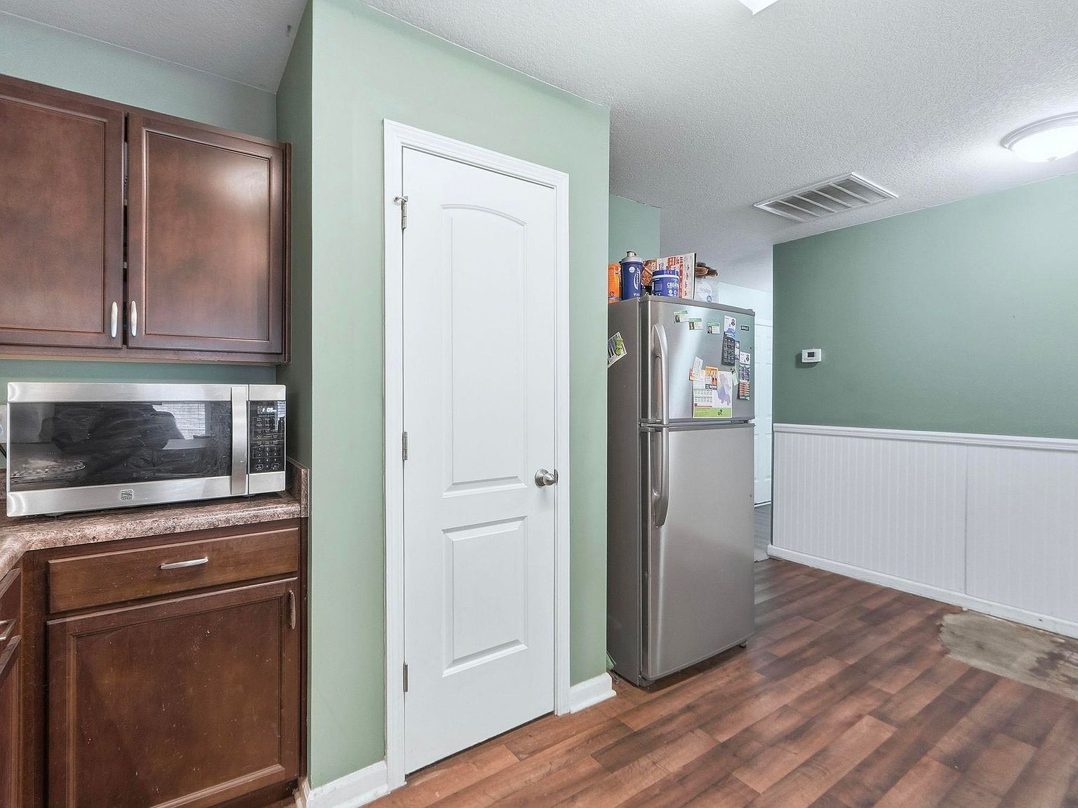 453 Arbor Ln Huntington, IN 46750 - Thumbnail 5