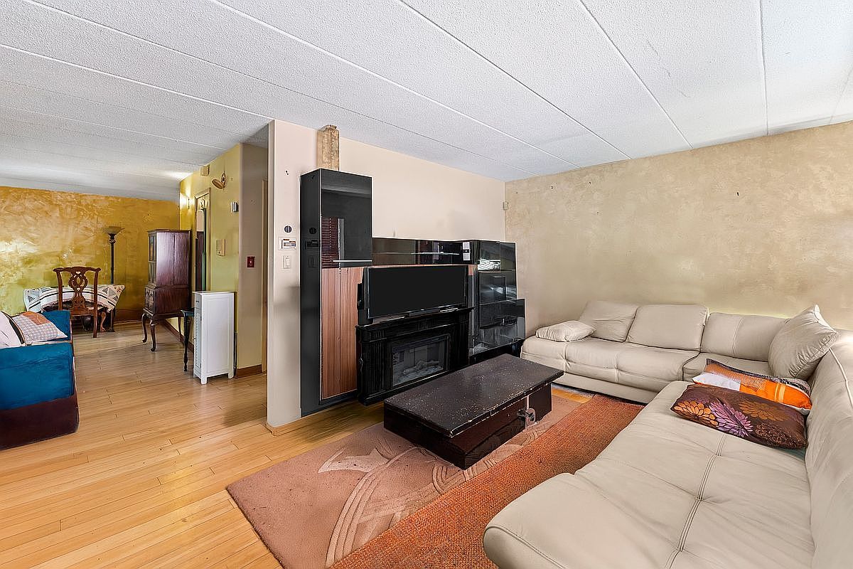 300 W 137th St #D New York, NY 10030 - Thumbnail 5