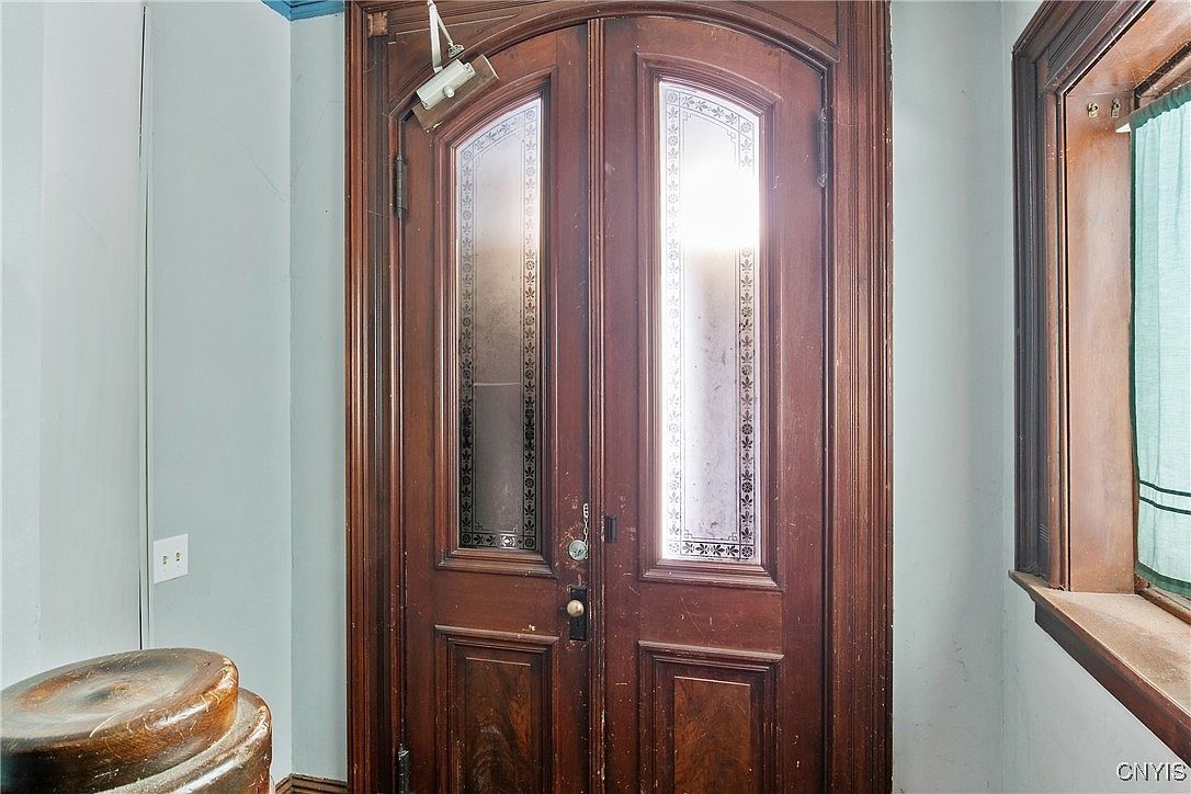 76 E Genesee St Auburn, NY 13021 - Thumbnail 5