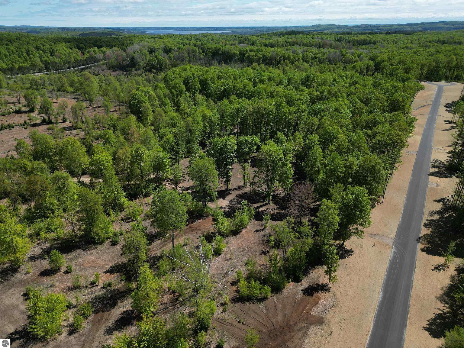 1155 E Solaris Way Maple City, MI 49664 - Thumbnail 5