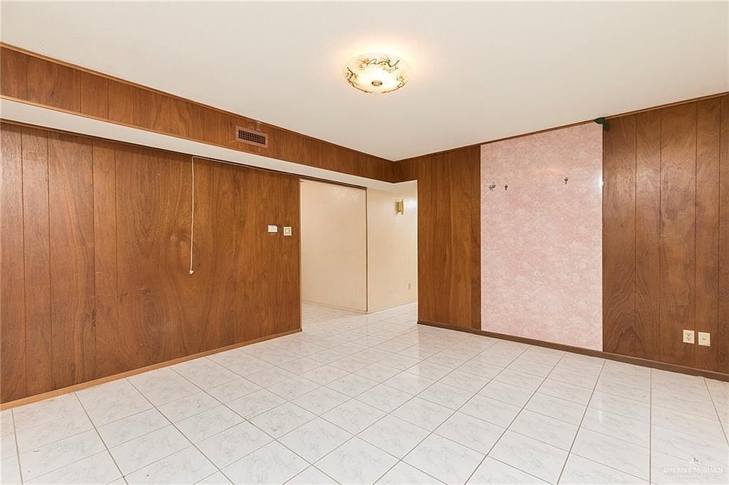 719 Walnut Ave McAllen, TX 78501 - Thumbnail 5