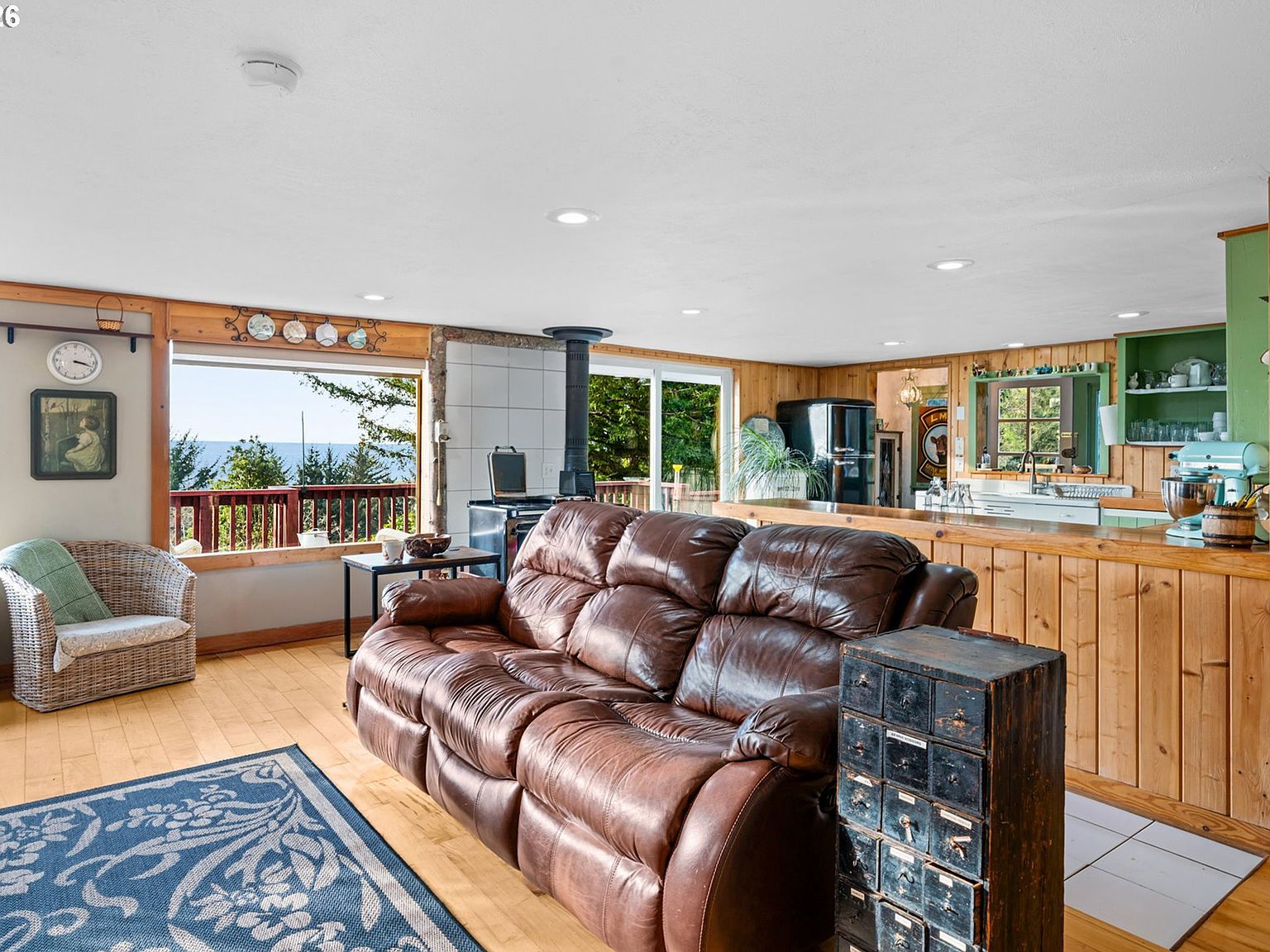 94104 Bellview Ln Gold Beach, OR 97444 - Thumbnail 5