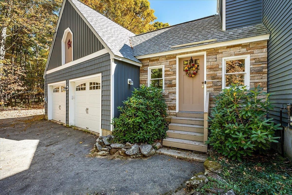 213 Joe English Rd New Boston, NH 03070 - Thumbnail 5