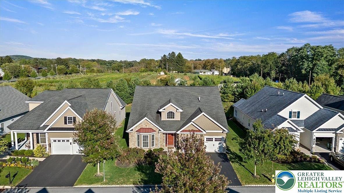 2616 Pioneer Rd Bethlehem, PA 18017 - Thumbnail 5