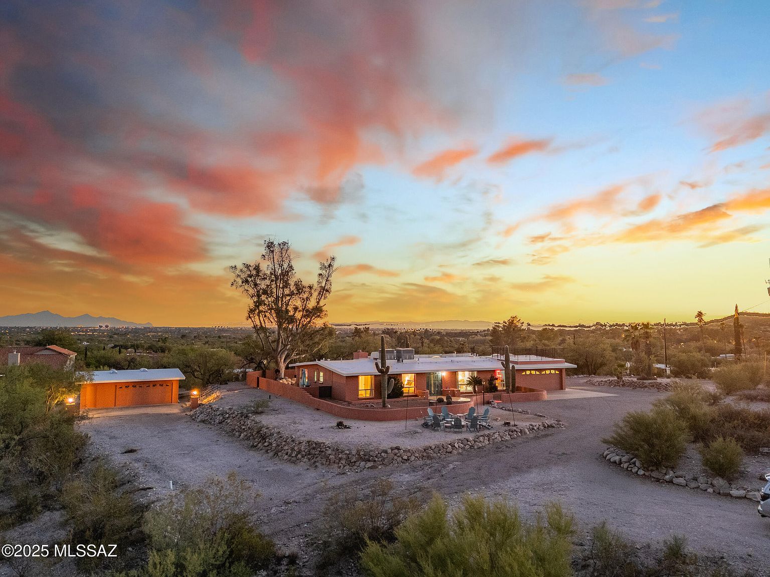 4542 N Bear Canyon Rd Tucson, AZ 85749 - Thumbnail 5