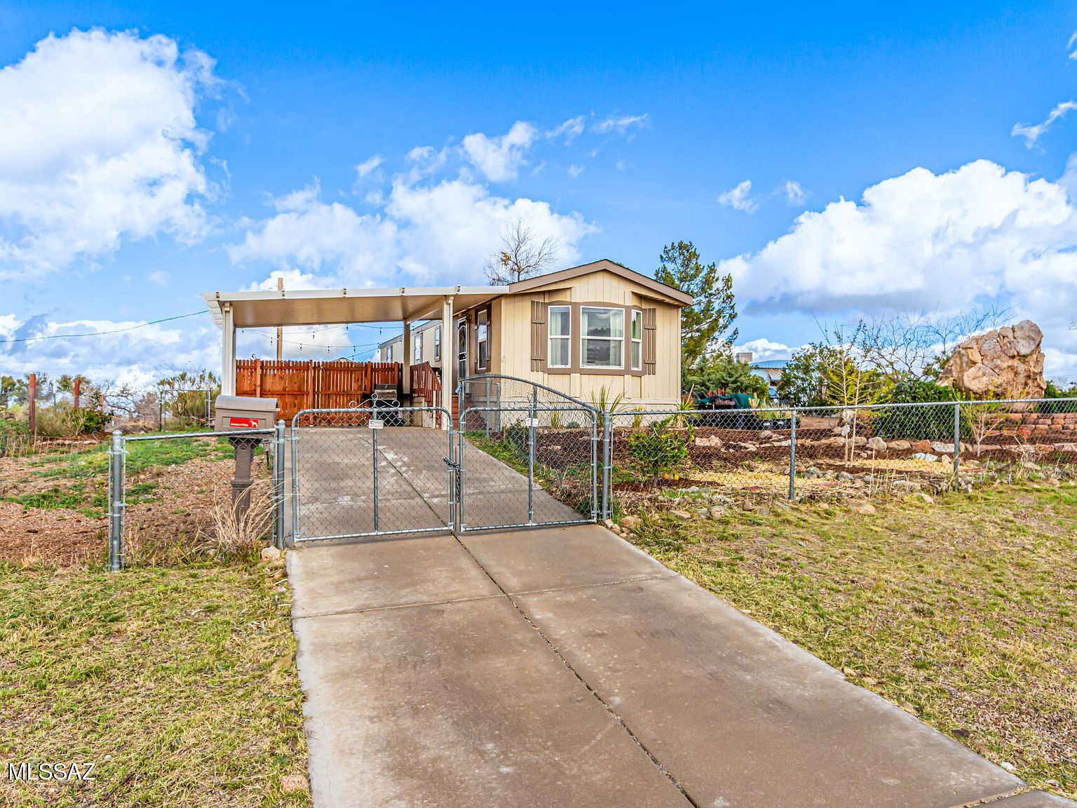 1671 N Calle Futura Oracle, AZ 85623 - Thumbnail 5