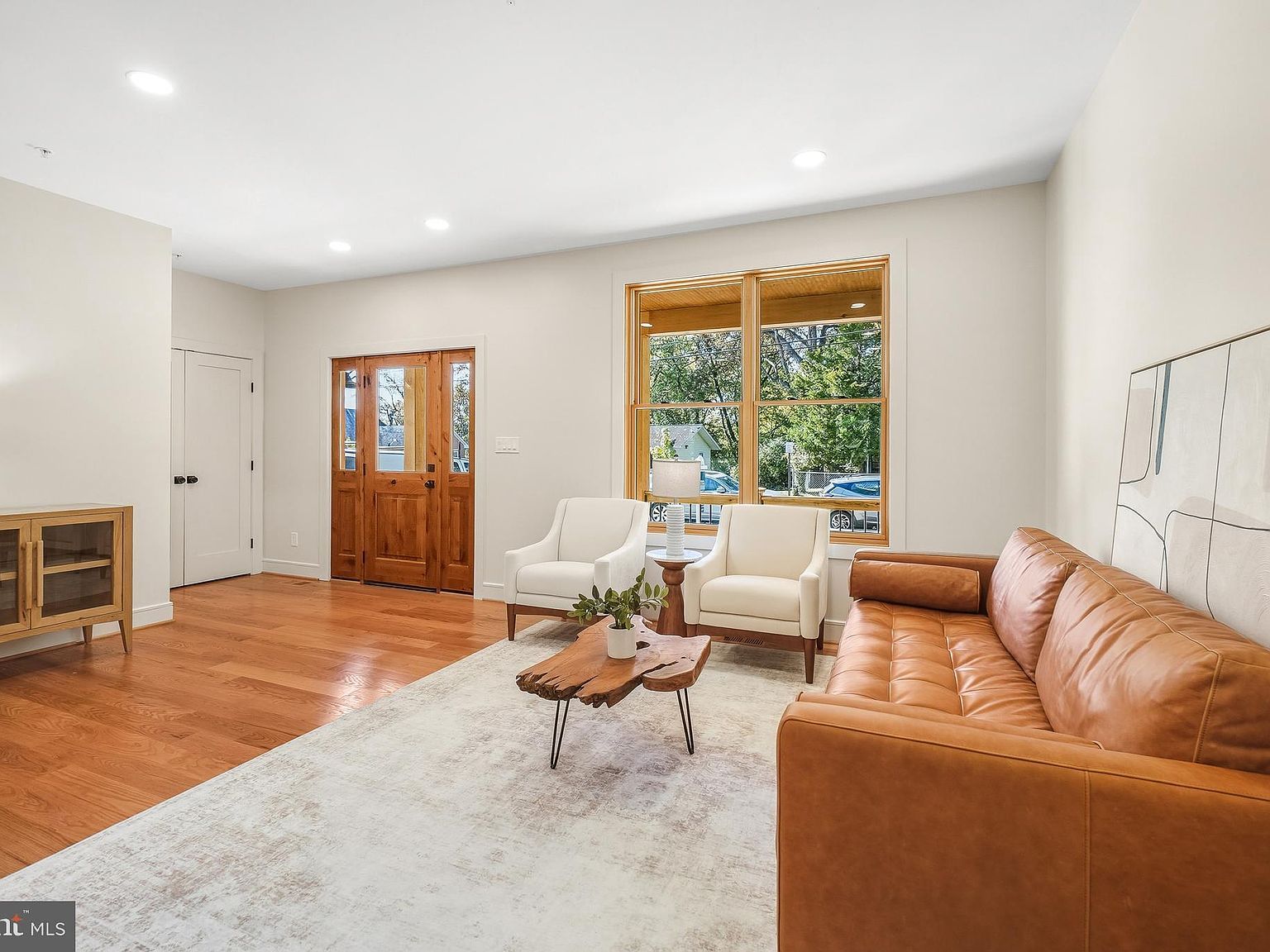 110 Geneva Silver Spring, MD 20912 - Thumbnail 5