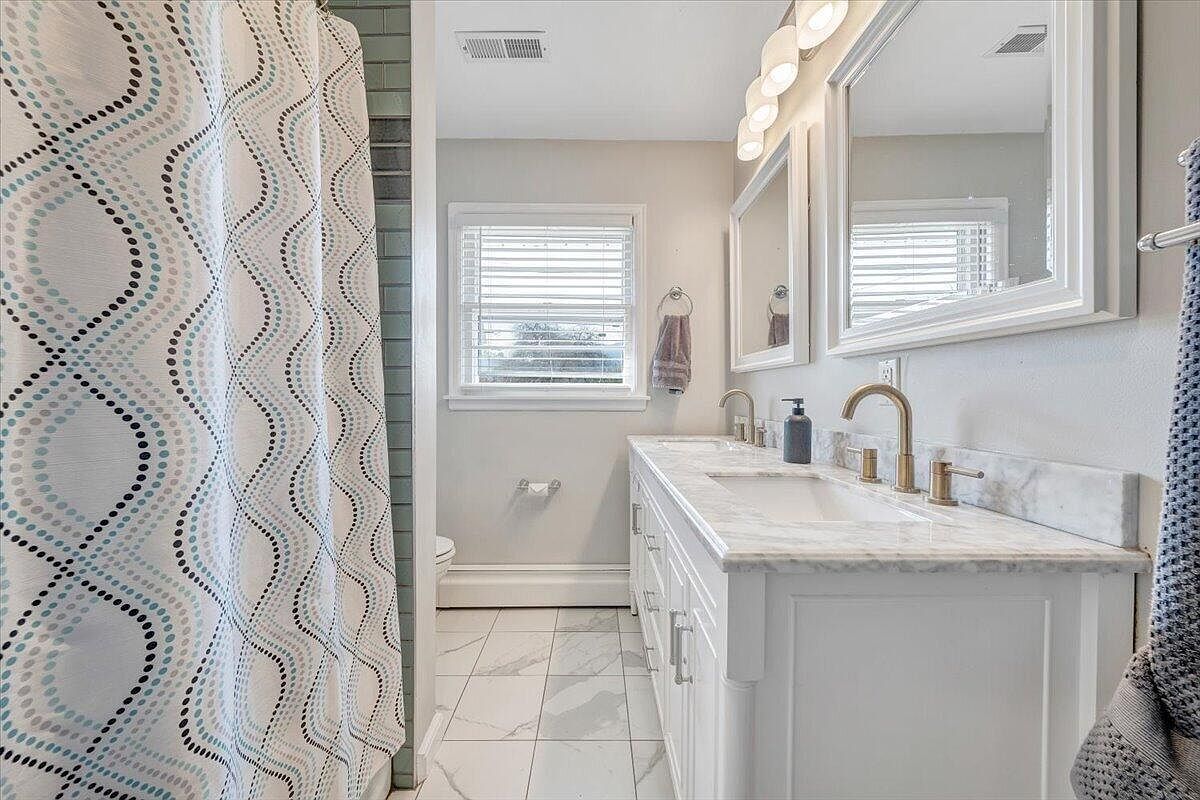 1541 Penley Blvd Salem, VA 24153 - Thumbnail 5