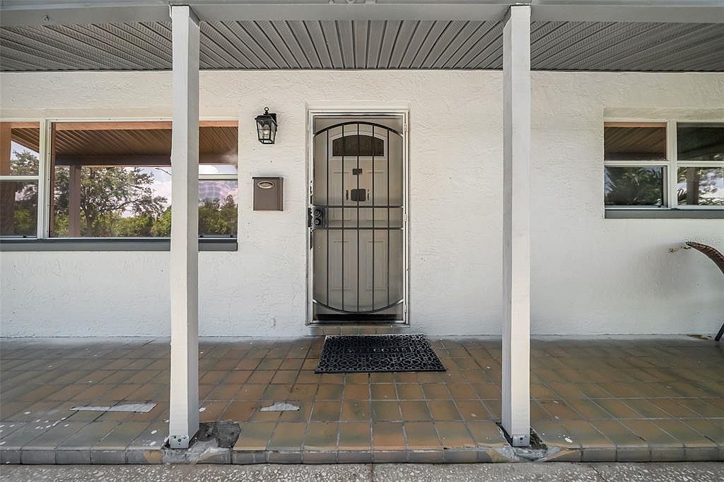 762 77th Ave N Saint Petersburg, FL 33702 - Thumbnail 5