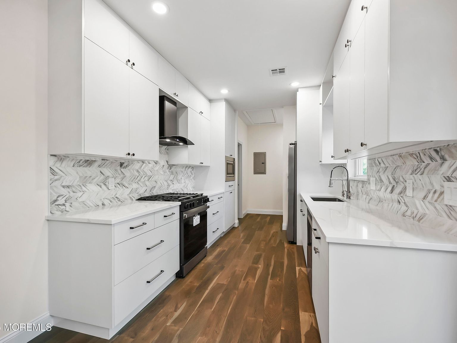 188 Texas Rd Morganville, NJ 07751 - Thumbnail 5