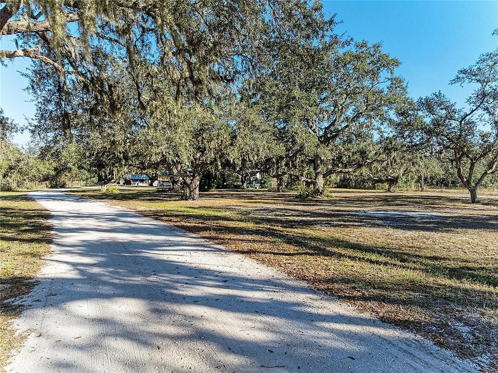 7205 Wauchula Rd Myakka City, FL 34251 - Thumbnail 5