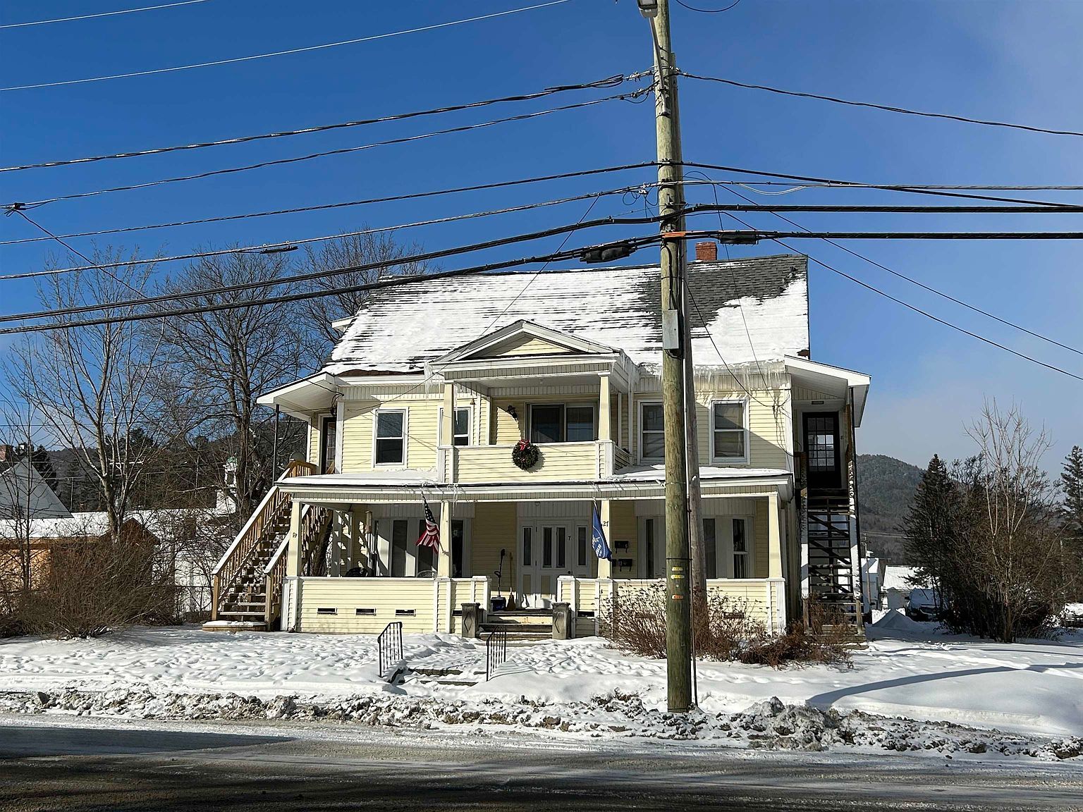 127 Main St Colebrook, NH 03576 - Thumbnail 5