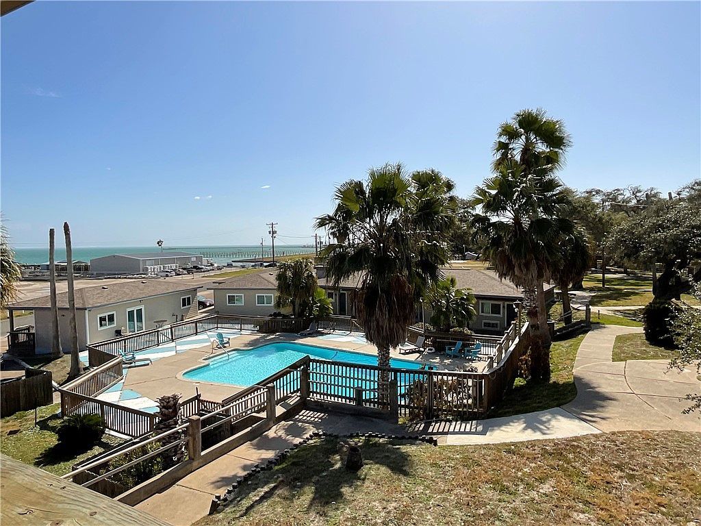 919 N Fulton Beach Rd Unit 203 Rockport, TX 78382 - Thumbnail 5