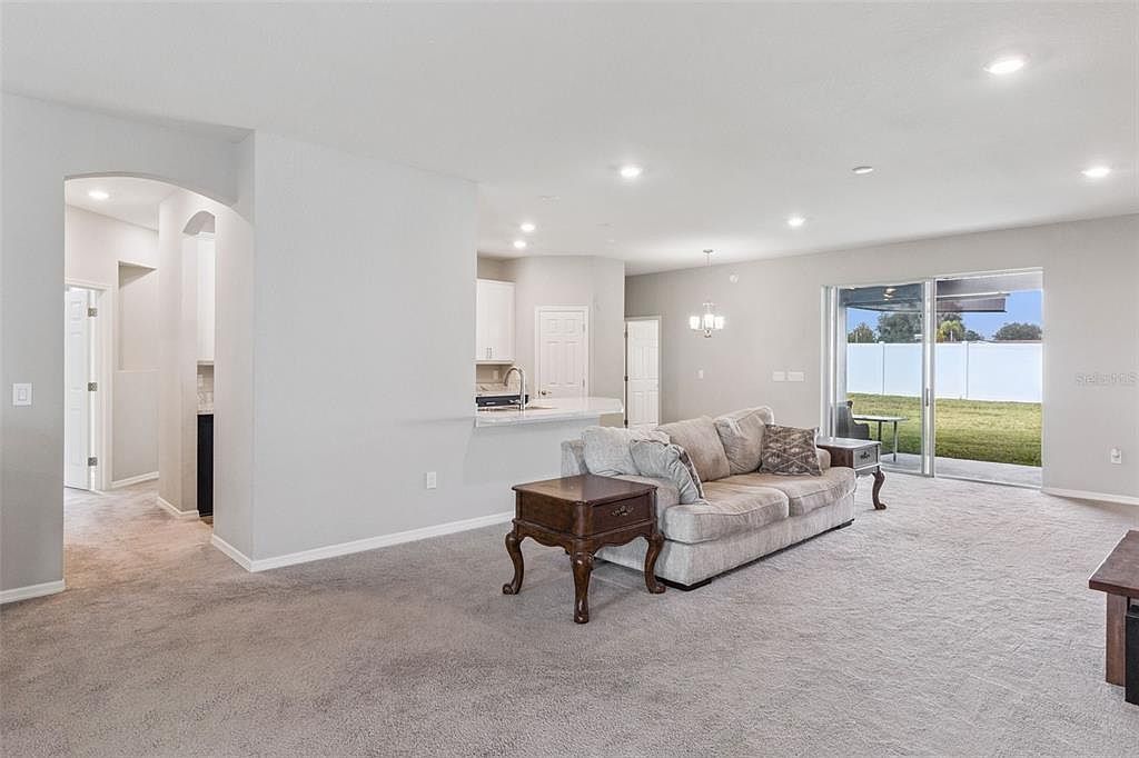 1069 Montgomery Ln Polk City, FL 33868 - Thumbnail 5