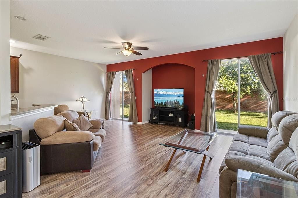 1947 Estancia Cir Unit 8C Kissimmee, FL 34741 - Thumbnail 5