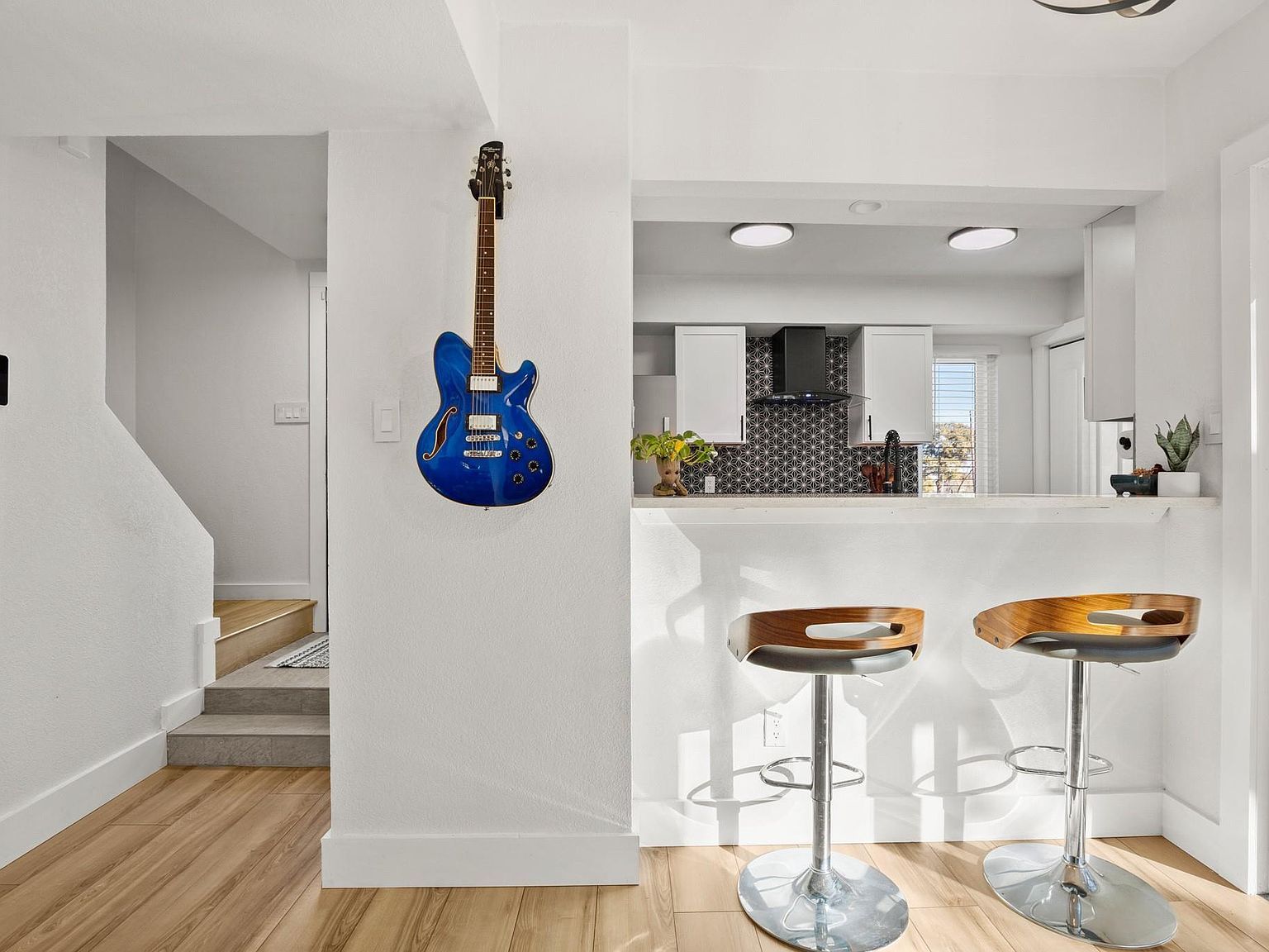 7001 Woodhue Dr #A Austin, TX 78745 - Thumbnail 5