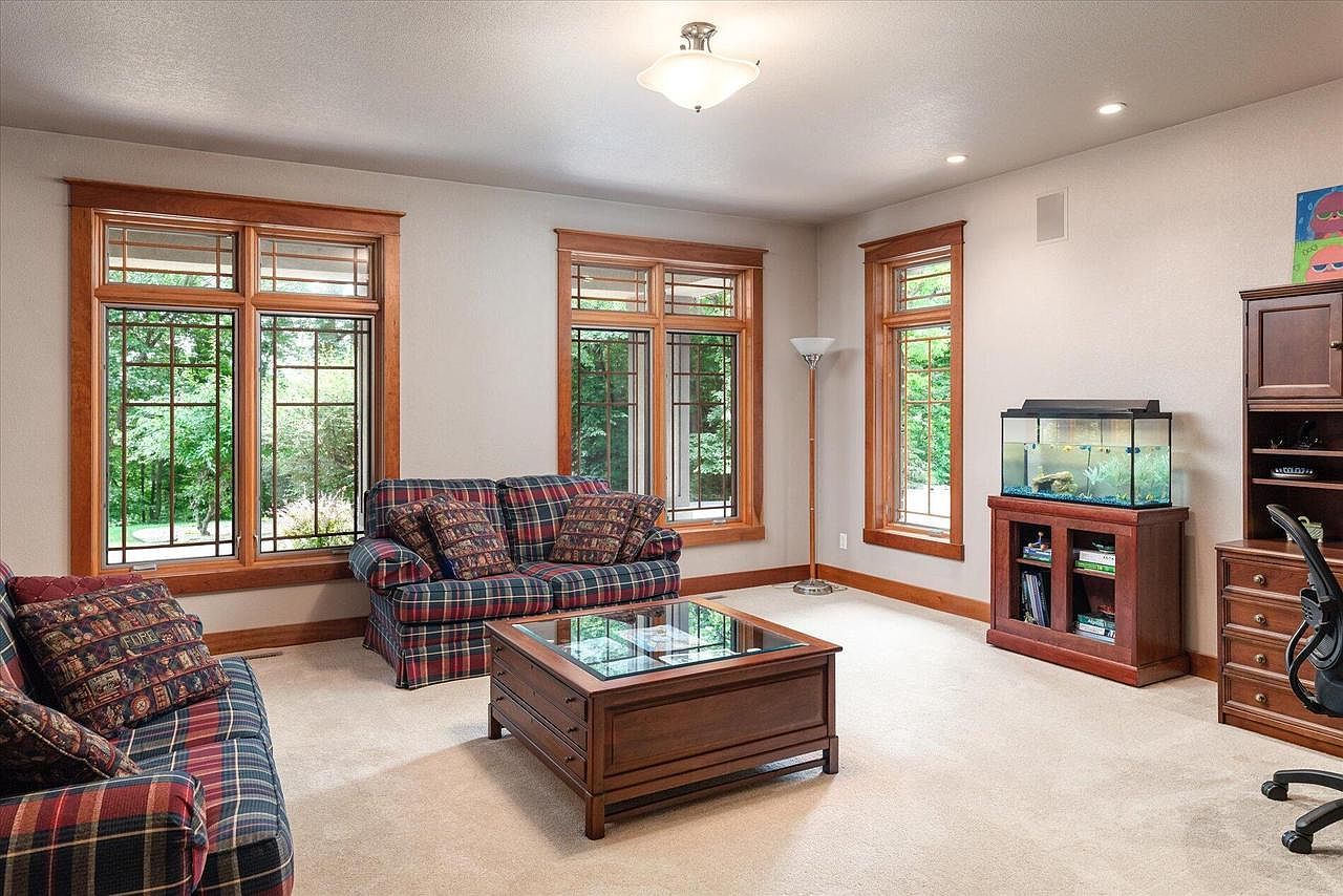 3031 Wild Rose Ln Onalaska, WI 54650 - Thumbnail 5