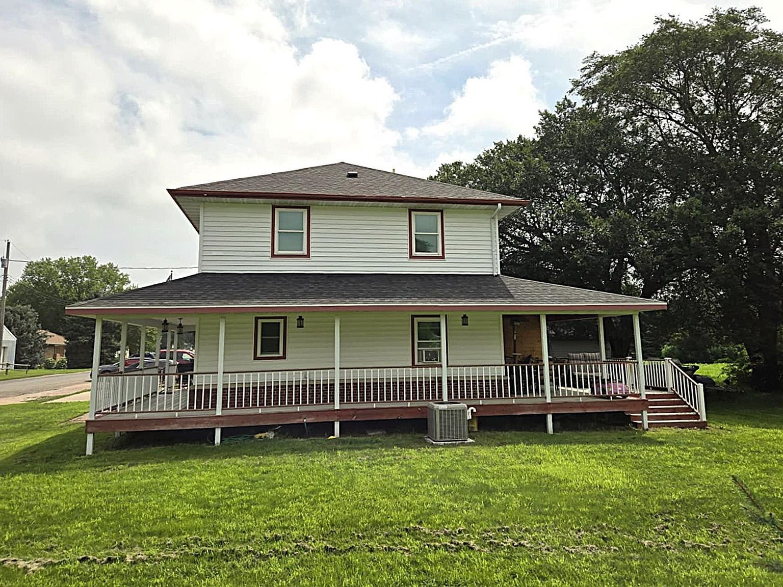 105 W Elm St Elgin, NE 68636 - Thumbnail 5