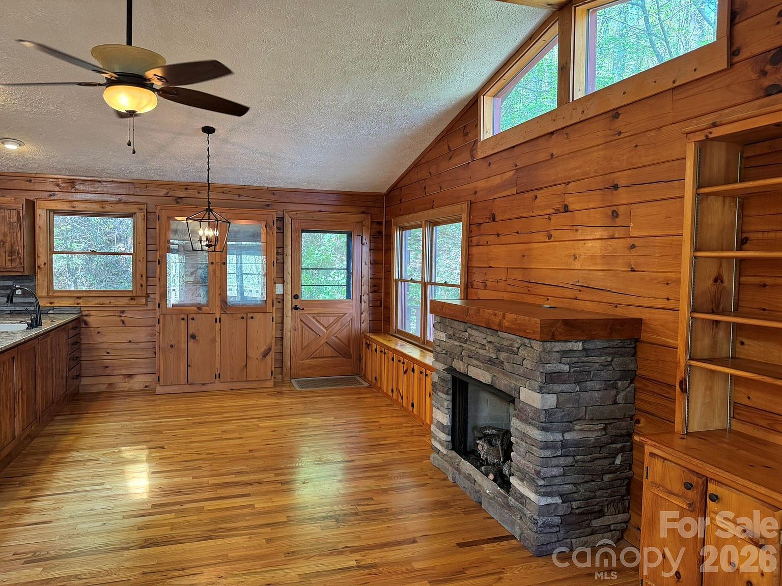 1618 Walnut Creek Rd Waynesville, NC 28786 - Thumbnail 5