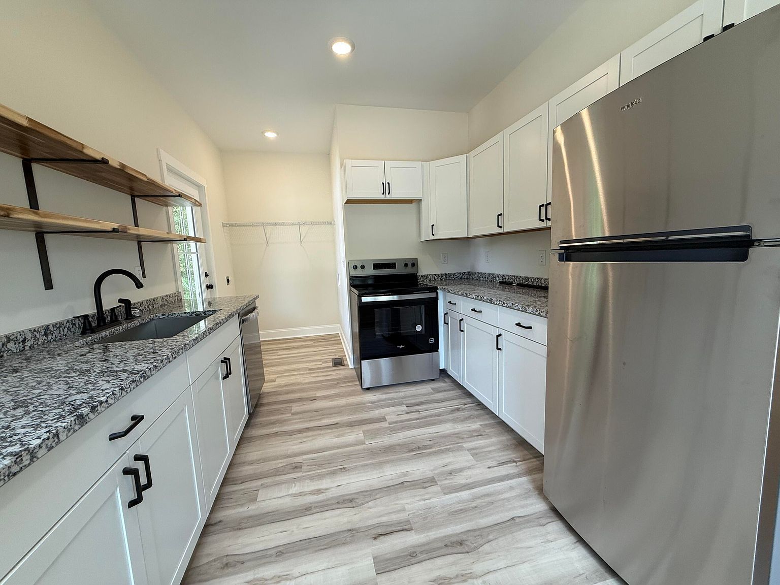 612 Shannon Ave Chattanooga, TN 37411 - Thumbnail 5