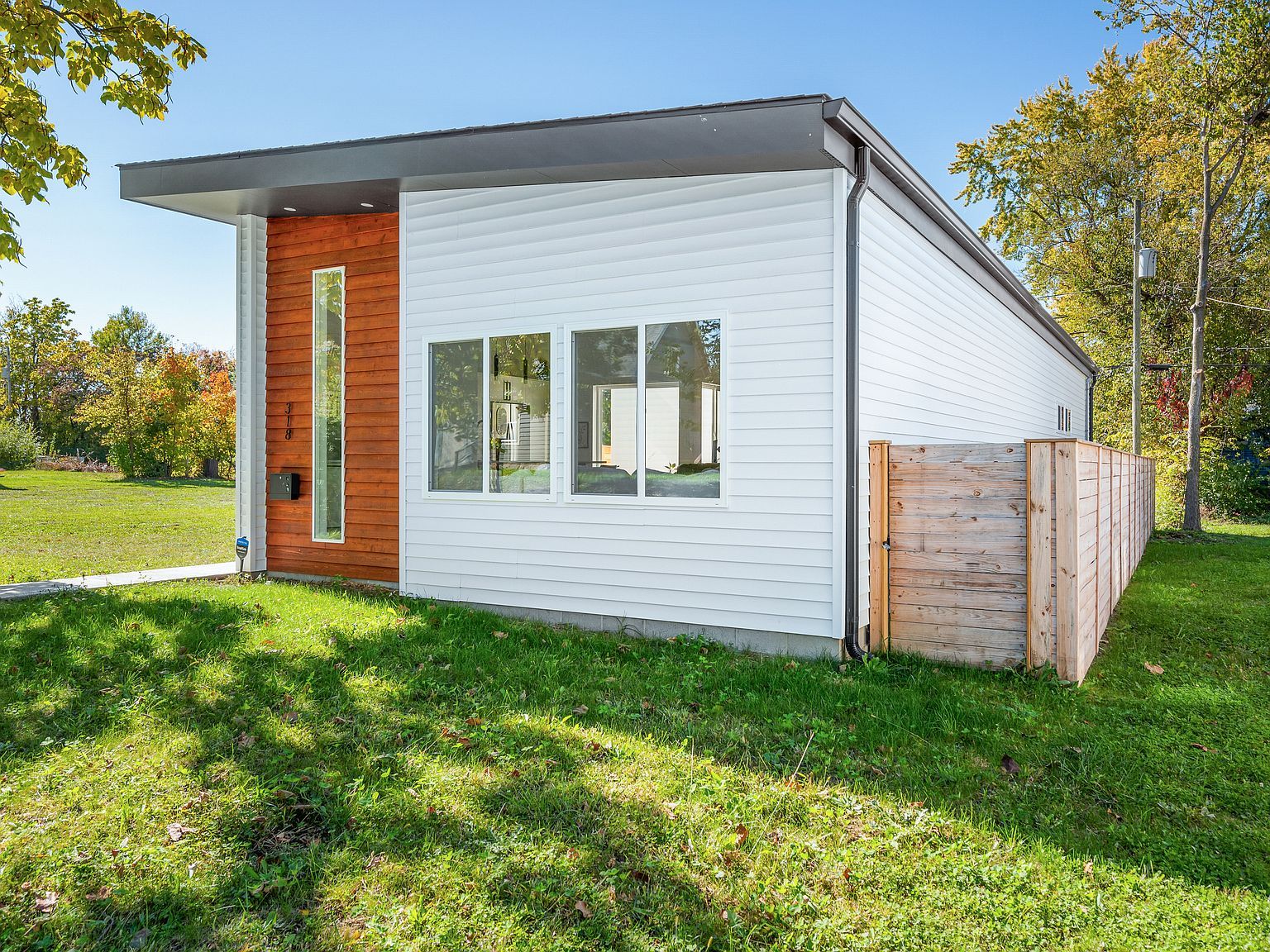 318 N Tacoma Ave Indianapolis, IN 46201 - Thumbnail 5