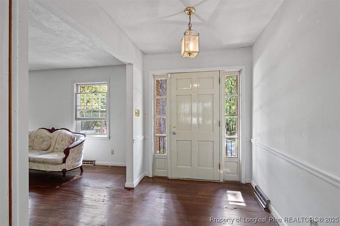 1608 Rogers Dr Fayetteville, NC 28303 - Thumbnail 5