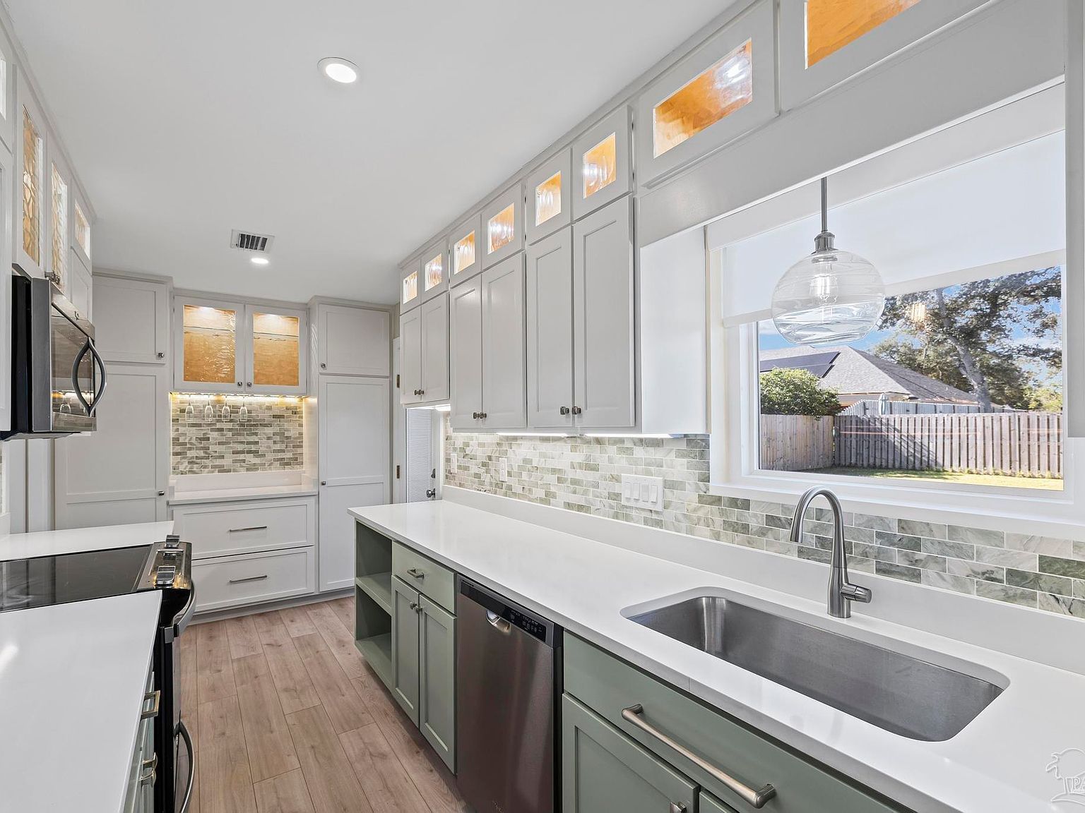 309 Dolphin St Gulf Breeze, FL 32561 - Thumbnail 5