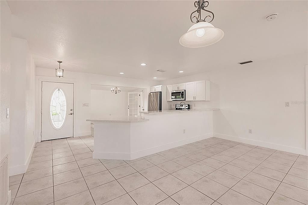 3129 Buttonwood Pl Punta Gorda, FL 33950 - Thumbnail 5