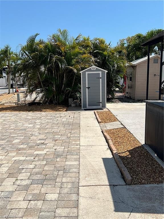 5509 Black Pug Dr Fort Myers, FL 33908 - Thumbnail 5