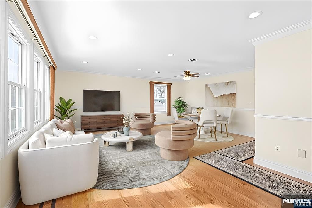 9 15th Ave Elmwood Park, NJ 07407 - Thumbnail 5