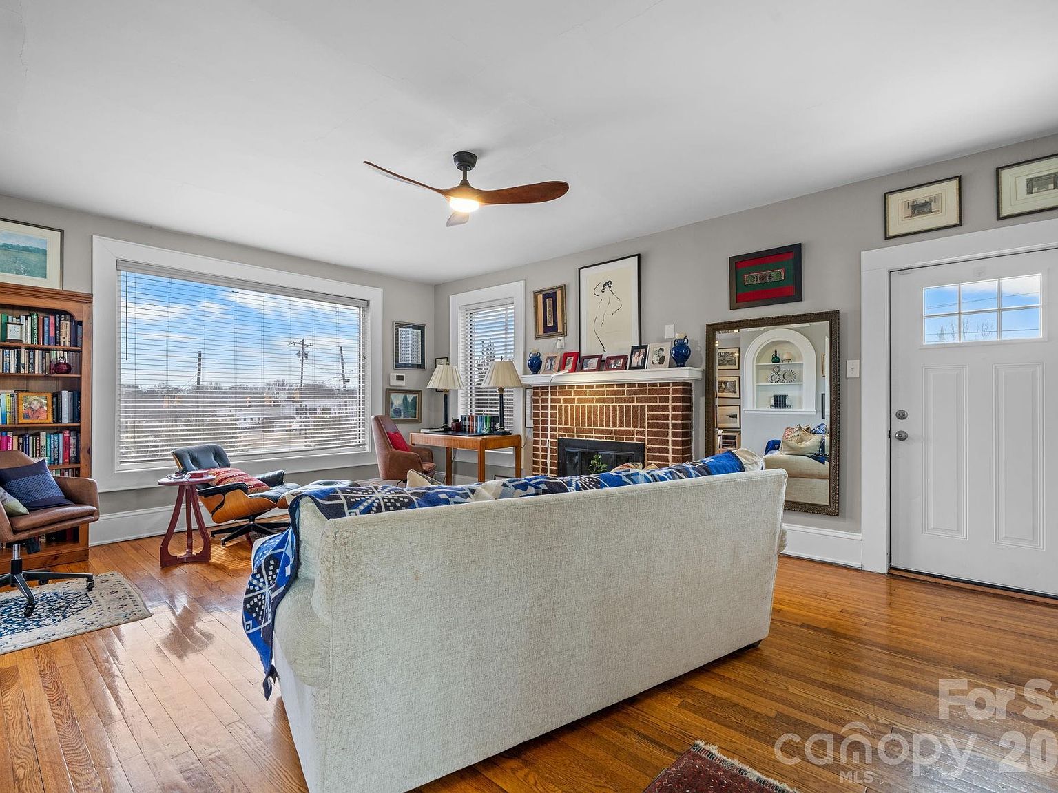 115 12th St SW Hickory, NC 28602 - Thumbnail 5