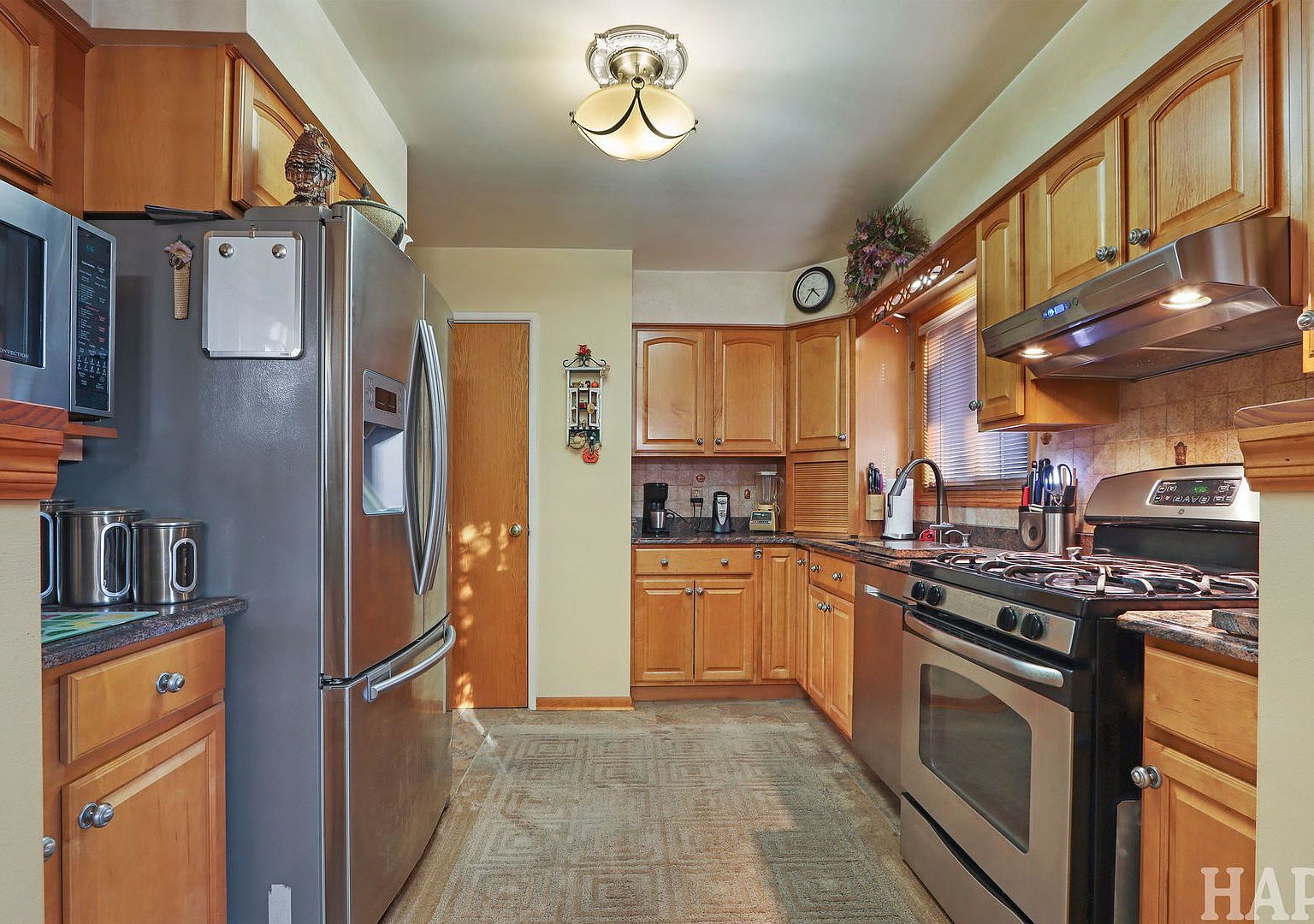 411 W Diversey Ave Addison, IL 60101 - Thumbnail 5