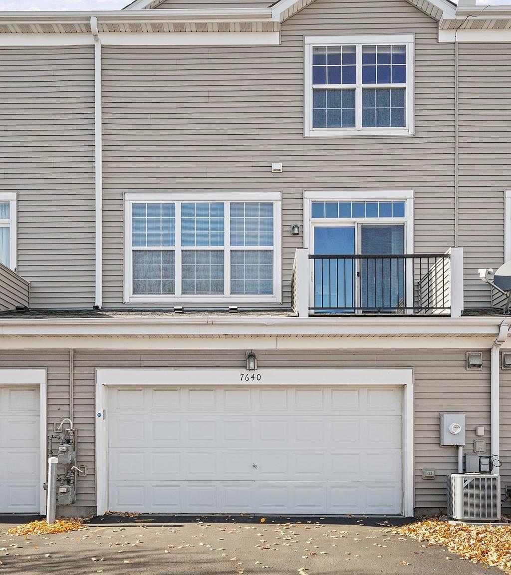 7640 Zane Ave N Brooklyn Park, MN 55443 - Thumbnail 5