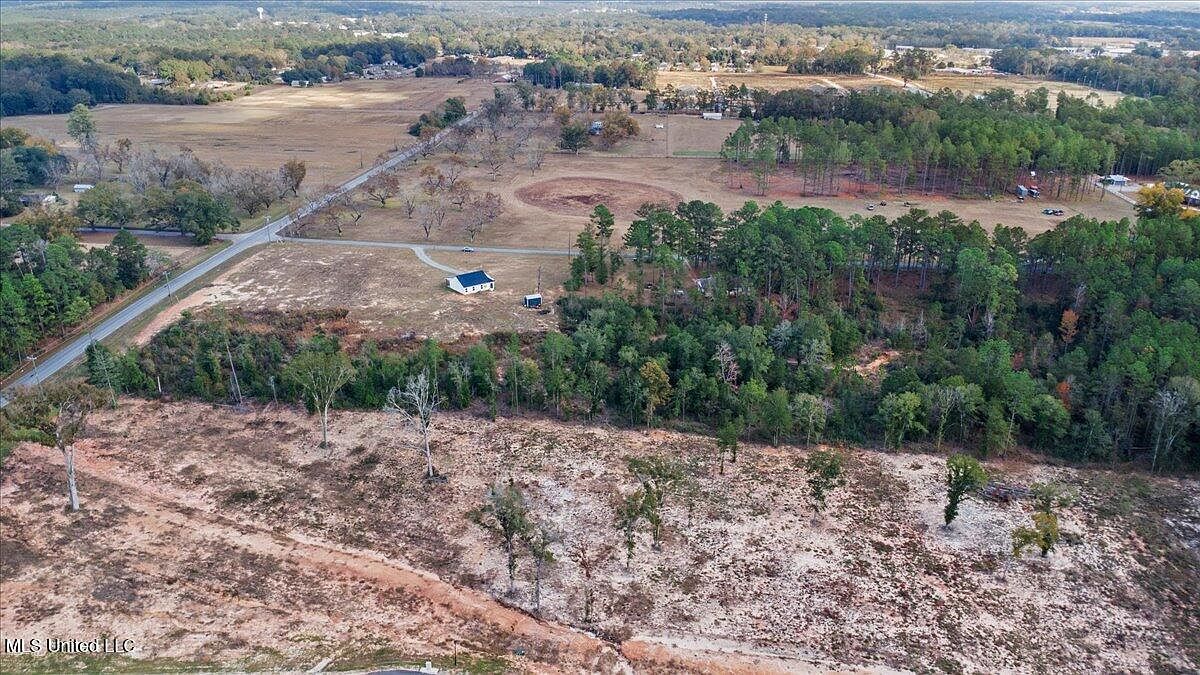 Brashier Ln Lucedale, MS 39452 - Thumbnail 5