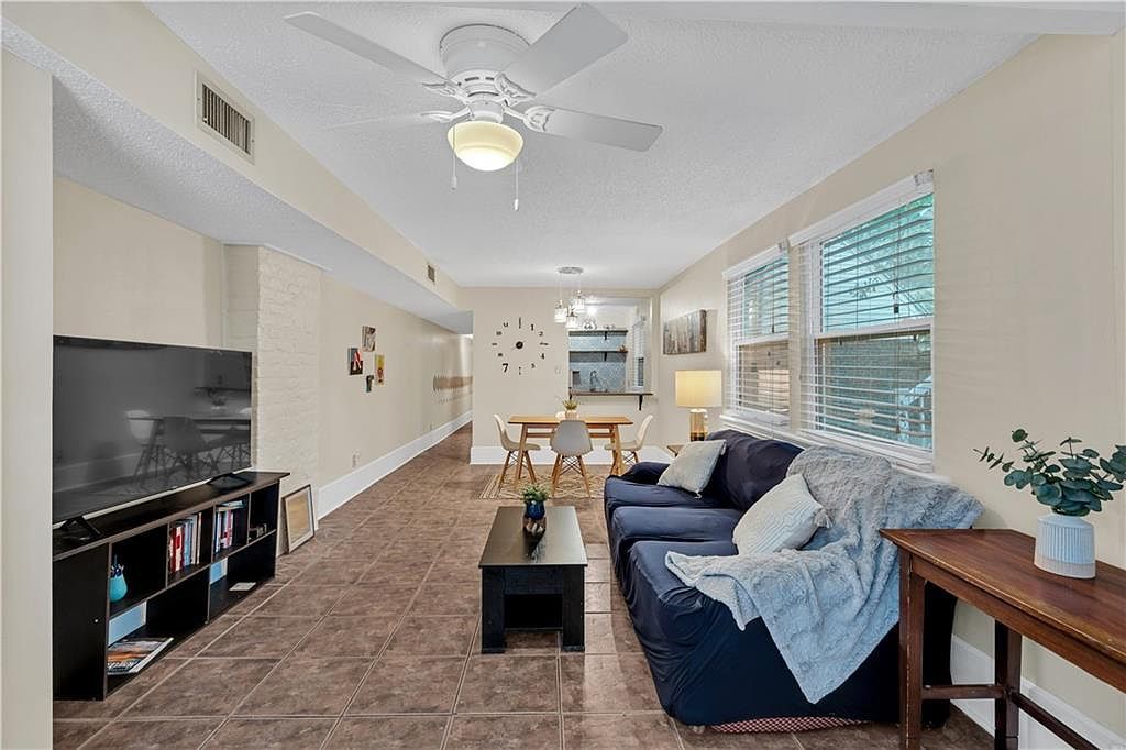 1922 Adams St #A New Orleans, LA 70118 - Thumbnail 5