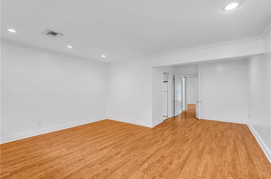 3201 Saint Charles Ave APT 230 New Orleans, LA 70115 - Thumbnail 5