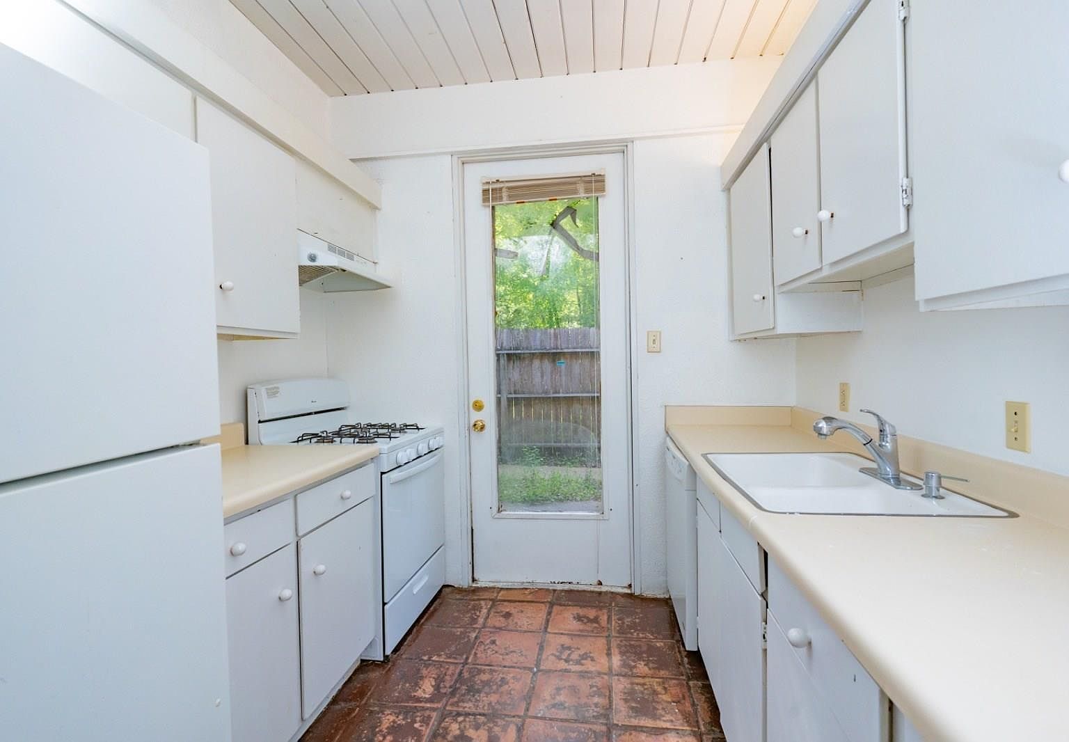 30 Lakeway St Conroe, TX 77304 - Thumbnail 5