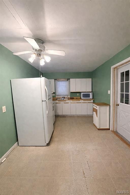 122 E Beach St Litchfield, IL 62056 - Thumbnail 5