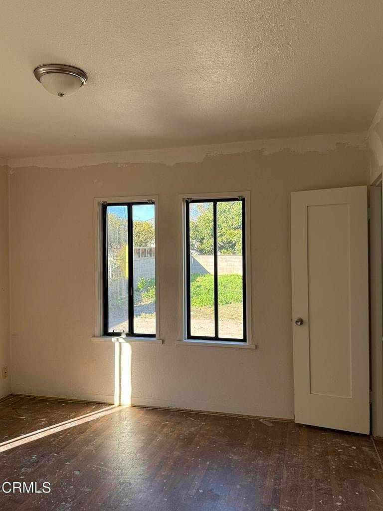 175 E Lewis St Ventura, CA 93001 - Thumbnail 5