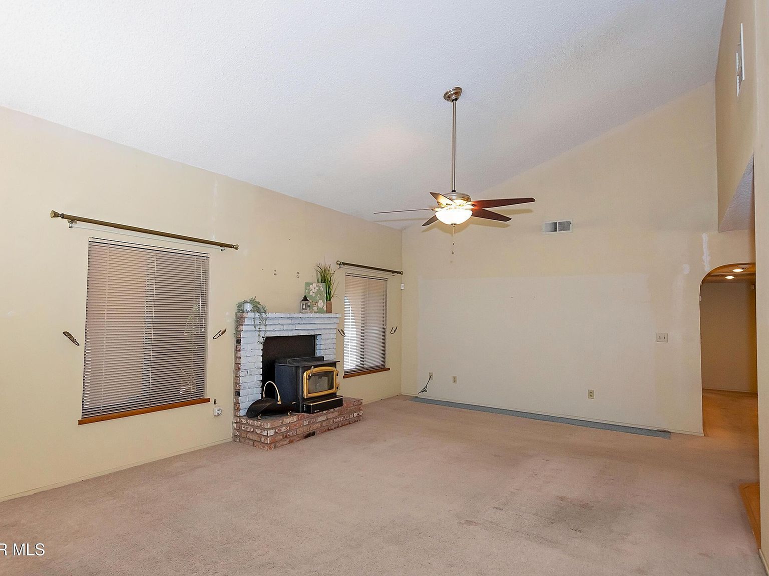 11043 Rome Beauty Dr California City, CA 93505 - Thumbnail 5