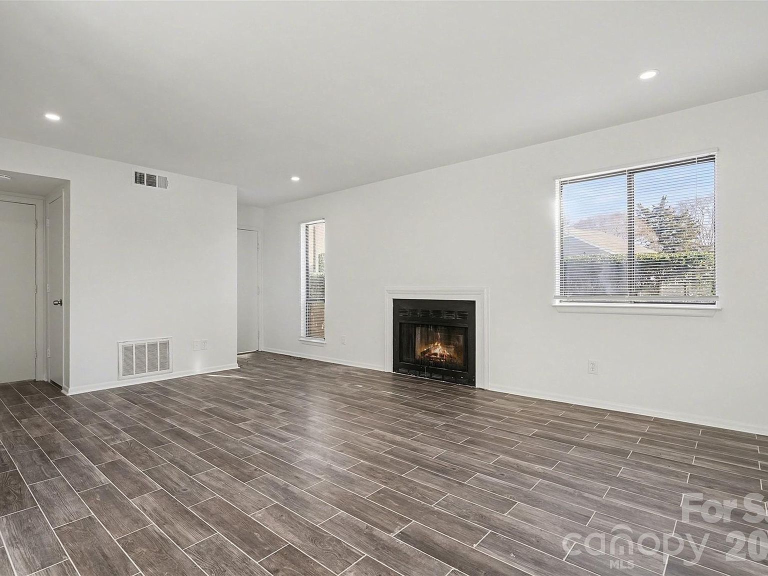 6148 Heath Ridge Ct Charlotte, NC 28210 - Thumbnail 5