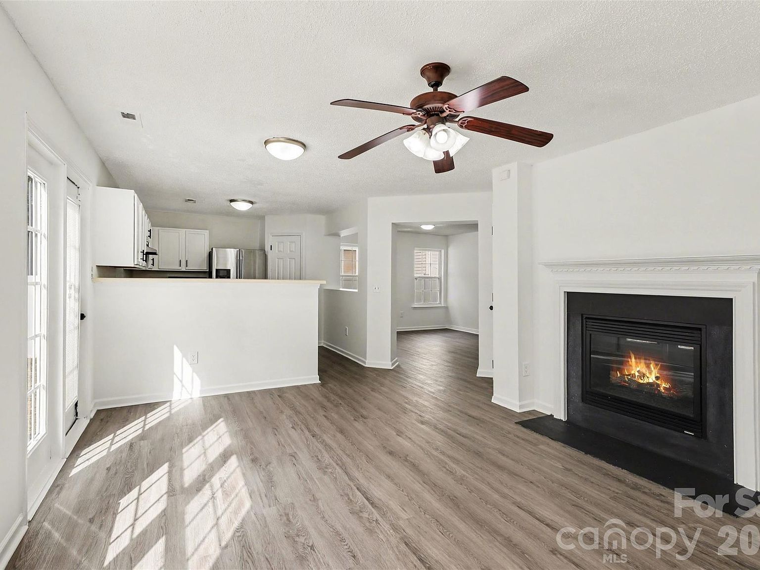 4407 Devonhill Ln Charlotte, NC 28269 - Thumbnail 5