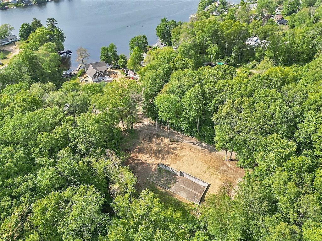50 Fountain Rd Wales, MA 01081 - Thumbnail 5